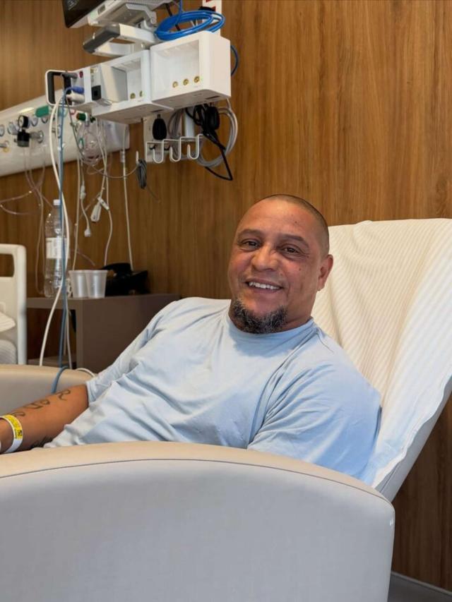 开云体育保障-冠脉阻塞 血管成形术放导管 罗伯特·卡洛斯出院啦