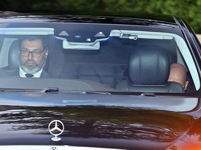 开云体育博彩-对曼联的灵魂之问：谁相信你们能选对下一个教练？