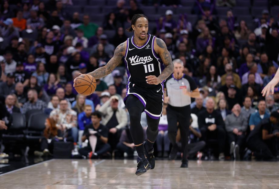 开云体育博彩-德罗赞27分拉文25分 布伦森伤退国王力克尼克斯三连胜