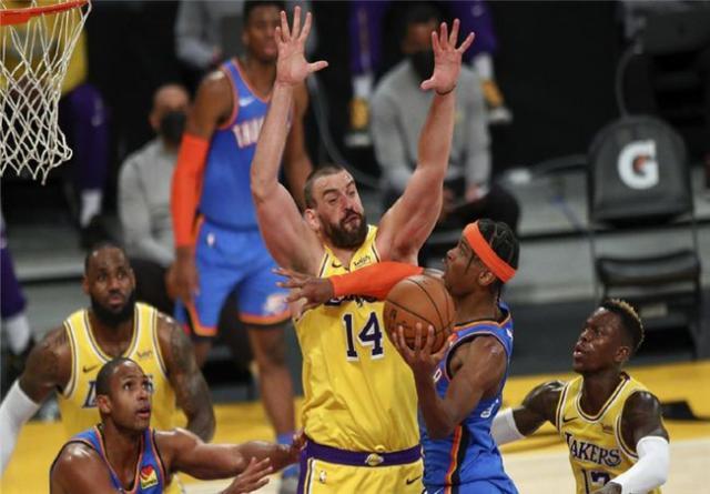 开云体育保障-别过！小加索尔将离开湖人 德拉蒙德加盟令其不满