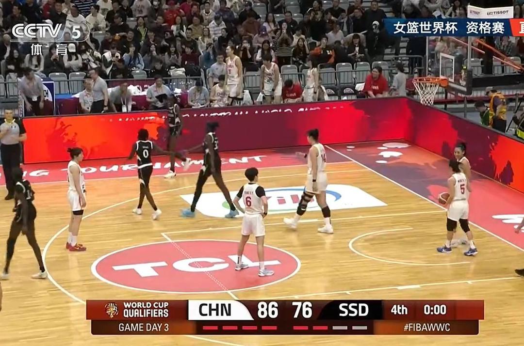 开云投注-老将王思雨获得全队最高的17分，中国女篮86比76战胜南苏丹队
